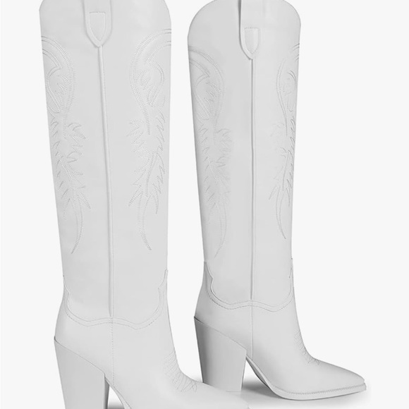 Women’s white western cowgirl knee high boots - Picture 10 of 13